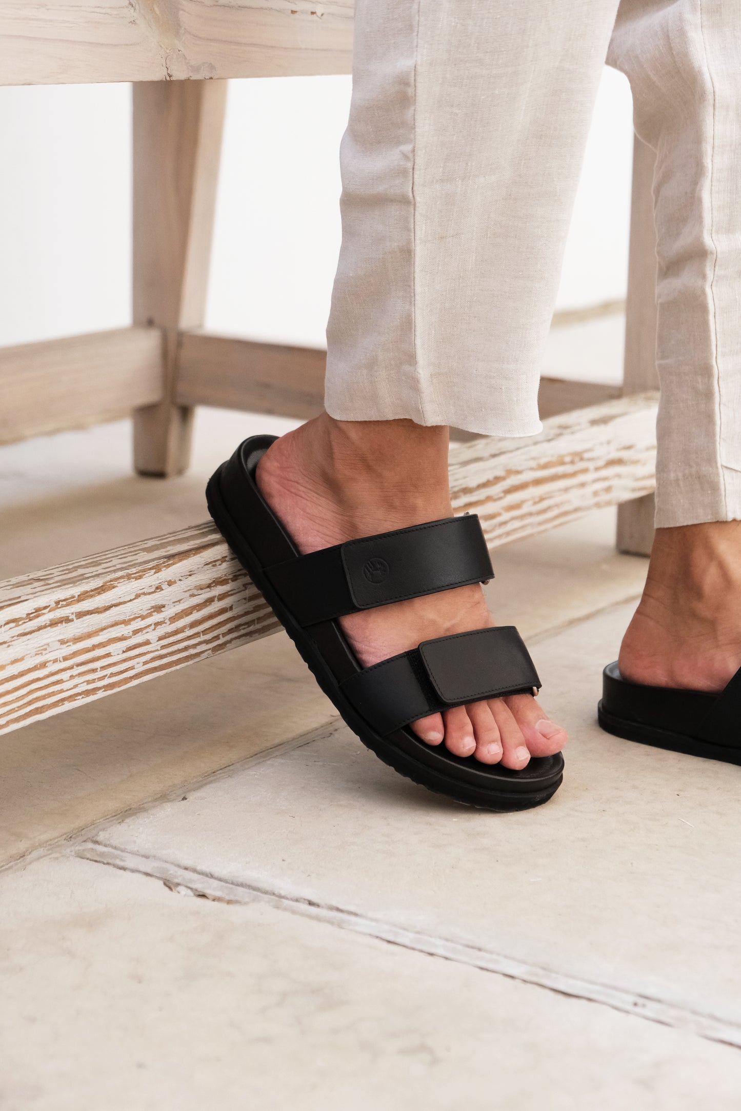 Two-strapped Sandals Black