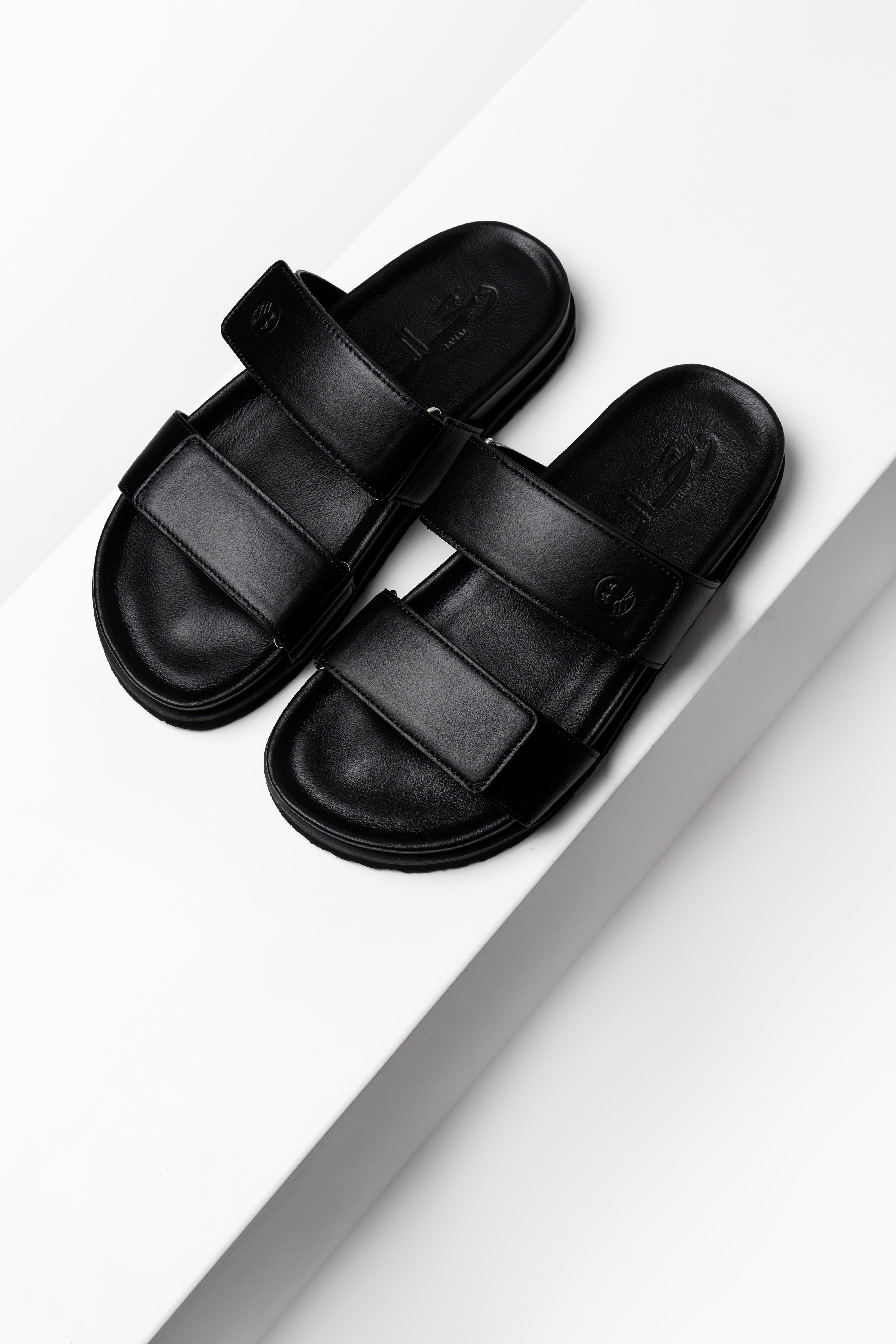 Ladies Two-strapped Sandals Black