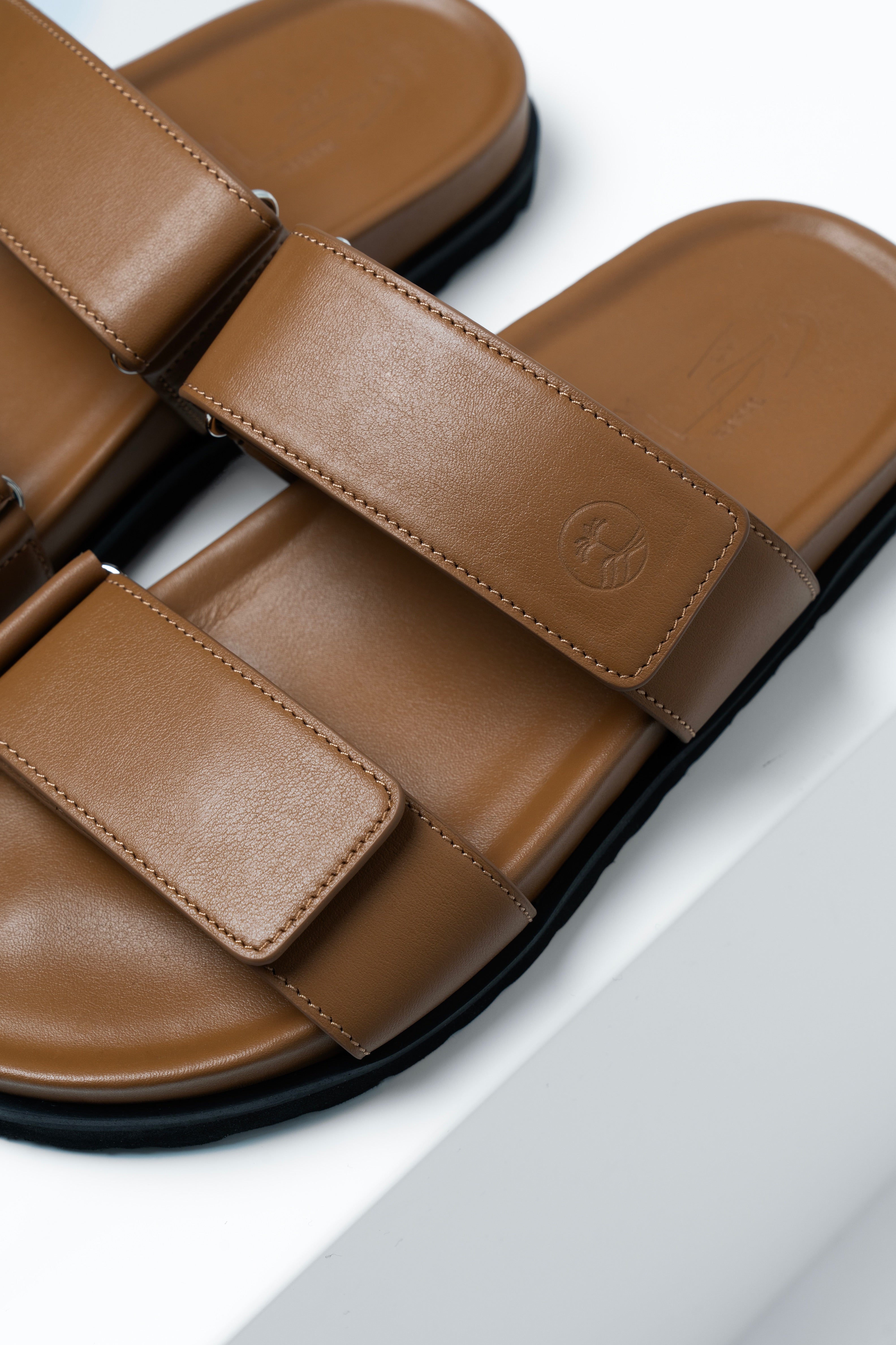 Ladies Two-strapped Sandals Canyon