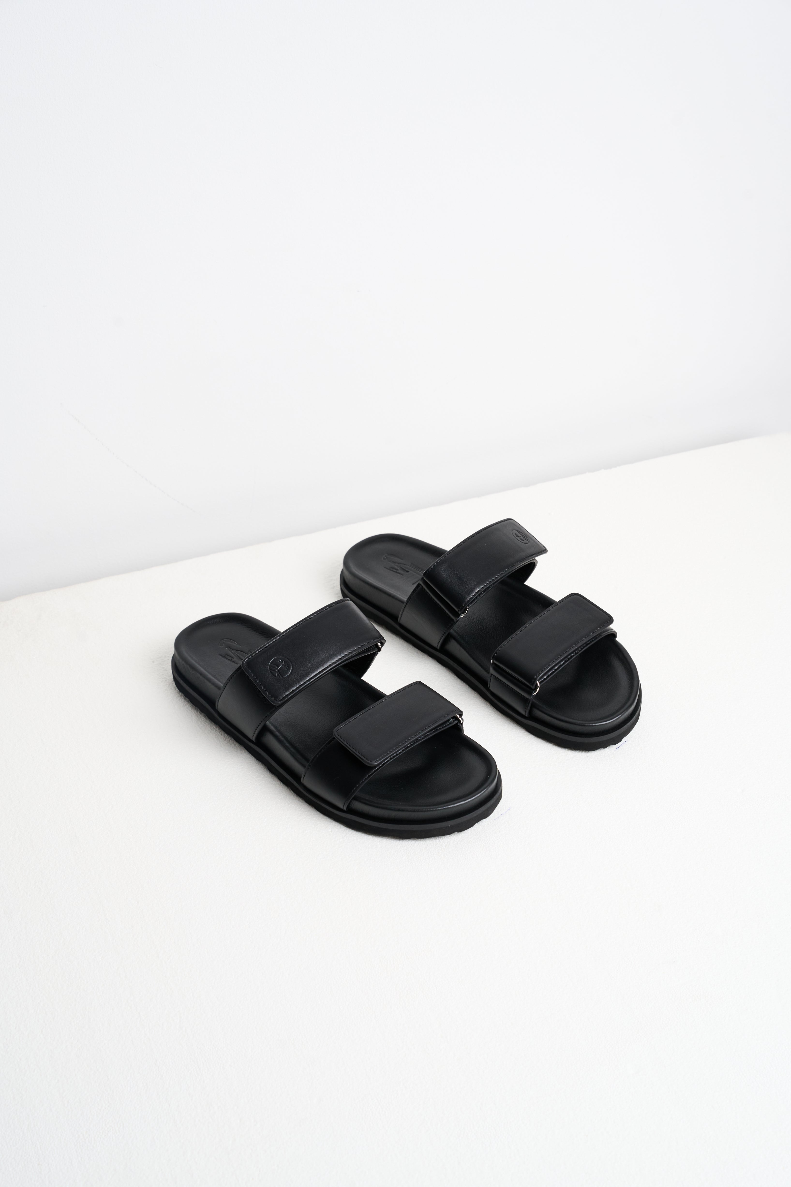 Ladies Two-strapped Sandals Black